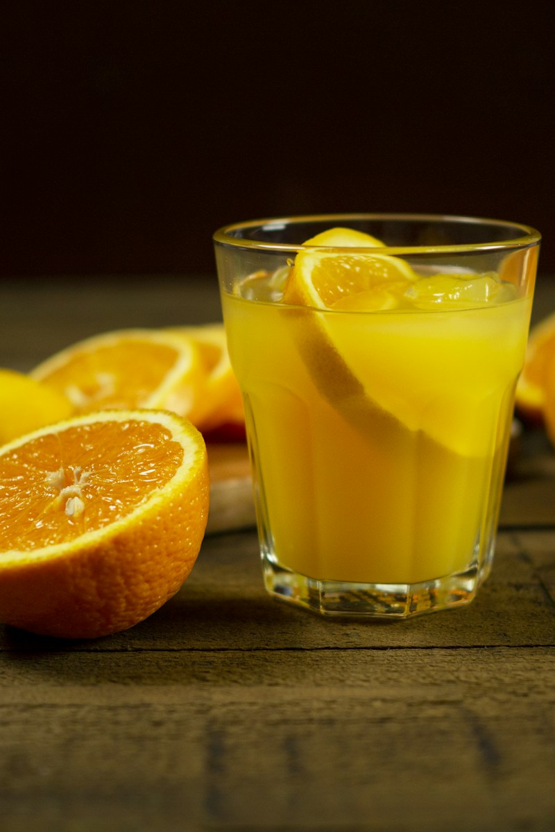6 Make-Ahead Jus You Can Bottle for the Week